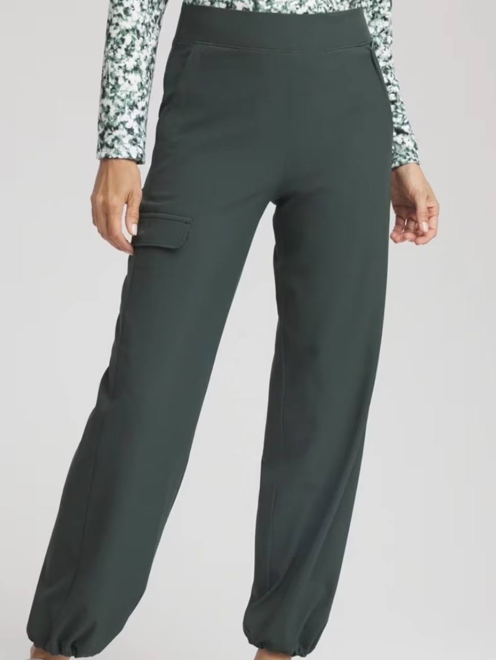 Chico's Forest Green Cargo Ripstop Joggers Size 6
